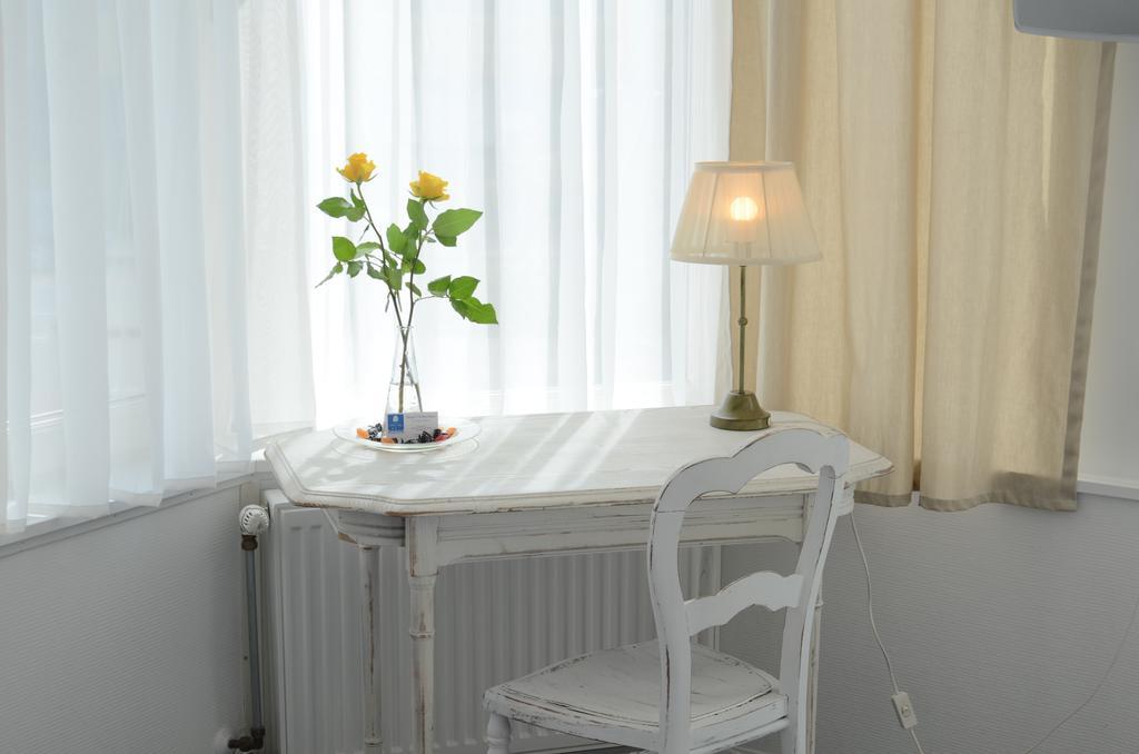 Hotel 'T Witte Huys Scheveningen デン・ハーグ エクステリア 写真