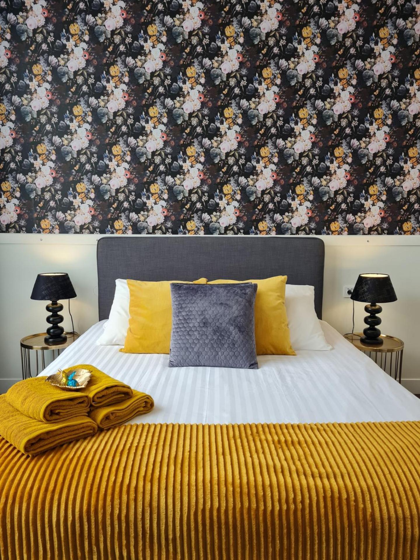 Hotel 'T Witte Huys Scheveningen デン・ハーグ エクステリア 写真