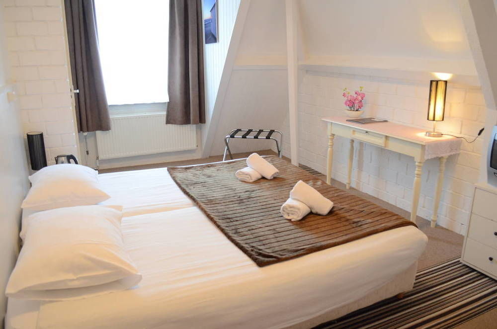 Hotel 'T Witte Huys Scheveningen デン・ハーグ エクステリア 写真